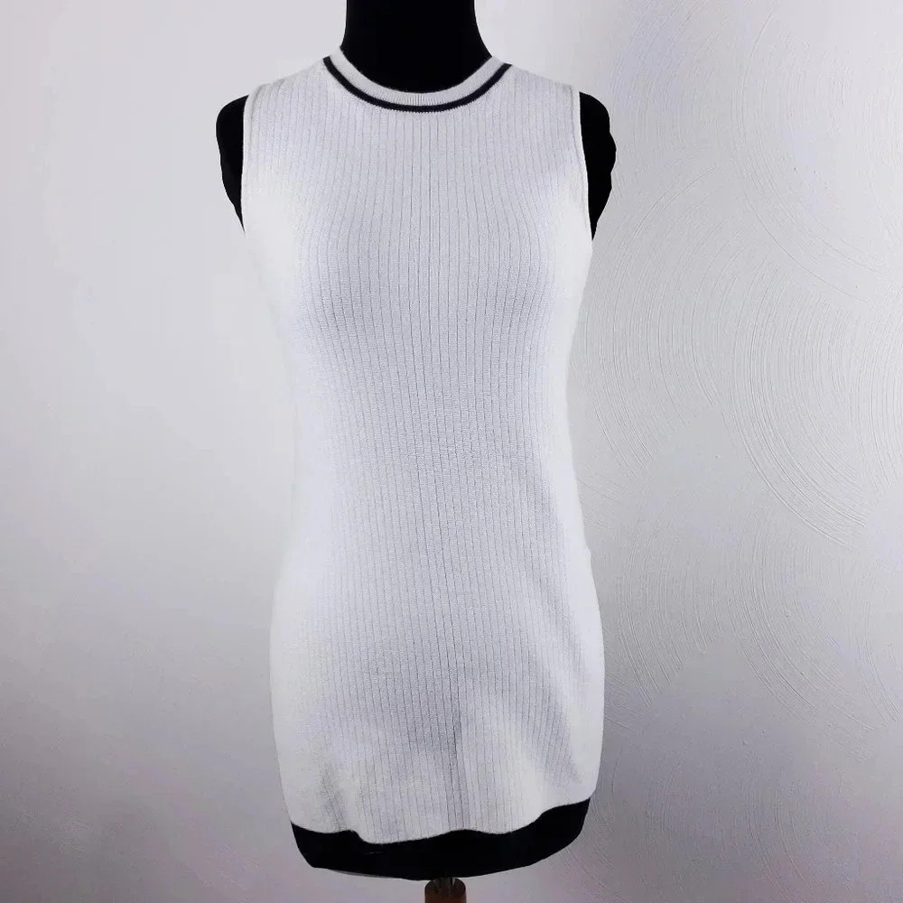 Athleta Long & Lean Sleeveless Sweater - XXS